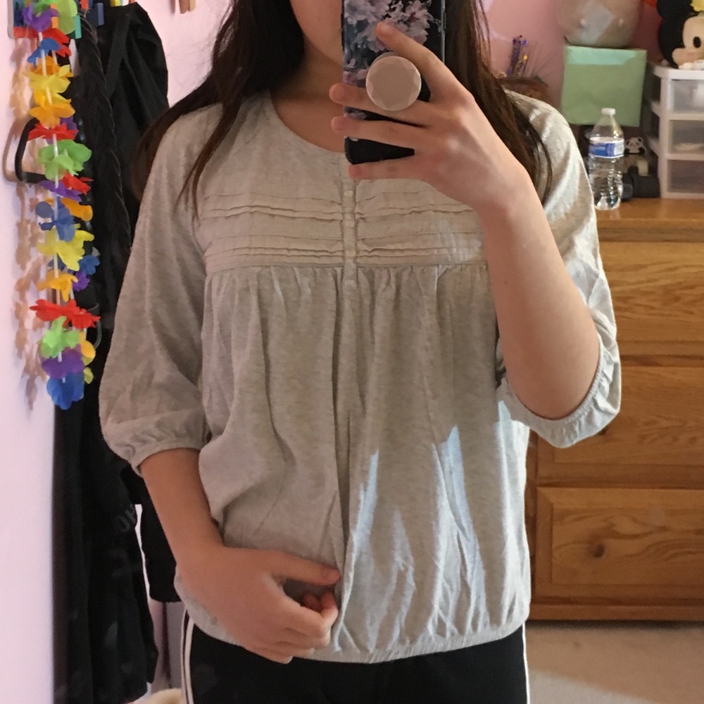 Grey shirt